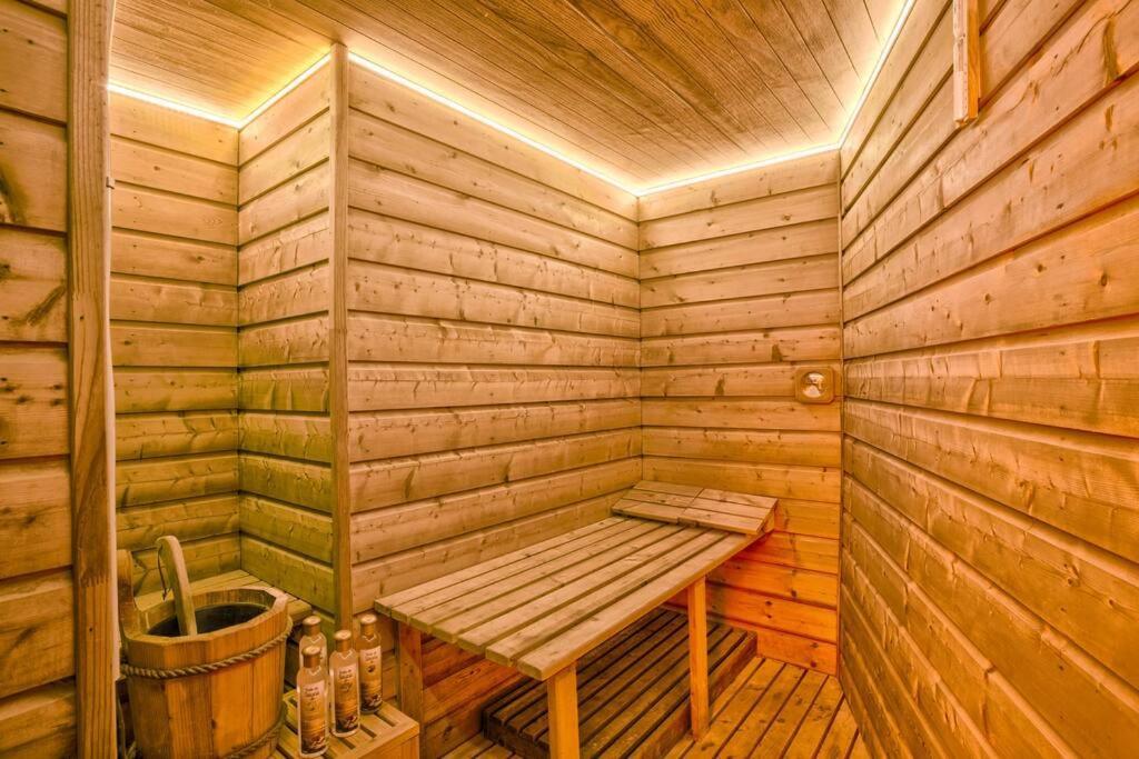 Deauville Luxury Blue Loft - Sauna And Inside Pool Trouville-sur-Mer Ngoại thất bức ảnh